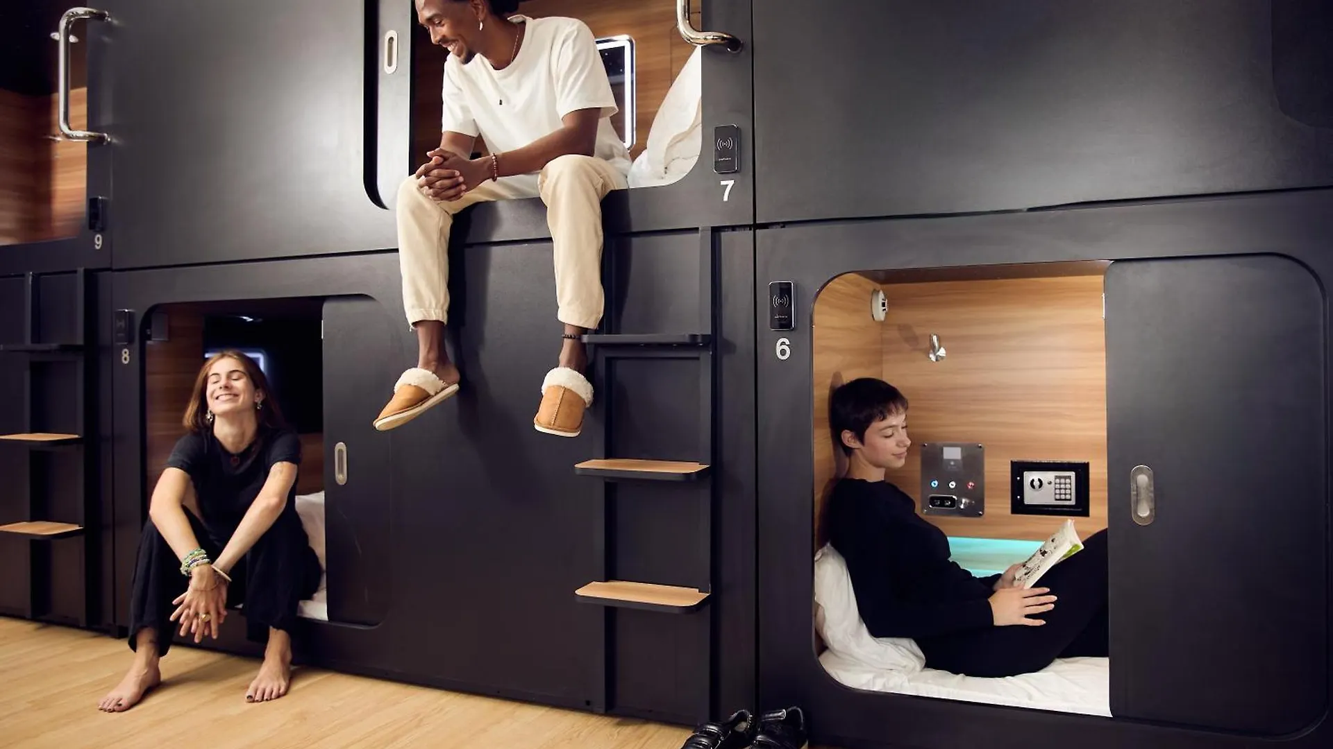 Pod Hotel Montreal Hostal
